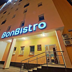 Bonhotel